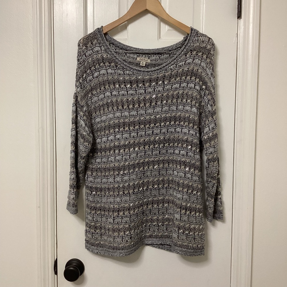 Lucky Brand Gray Crew Neck Sweater with Relaxed Fit and Intricate Knit Pattern